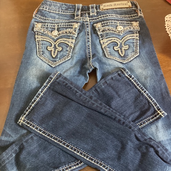Rock Revival jeans (Noho) Size 24 Bootcut, Great condition, paid $250💜 - Picture 2 of 5